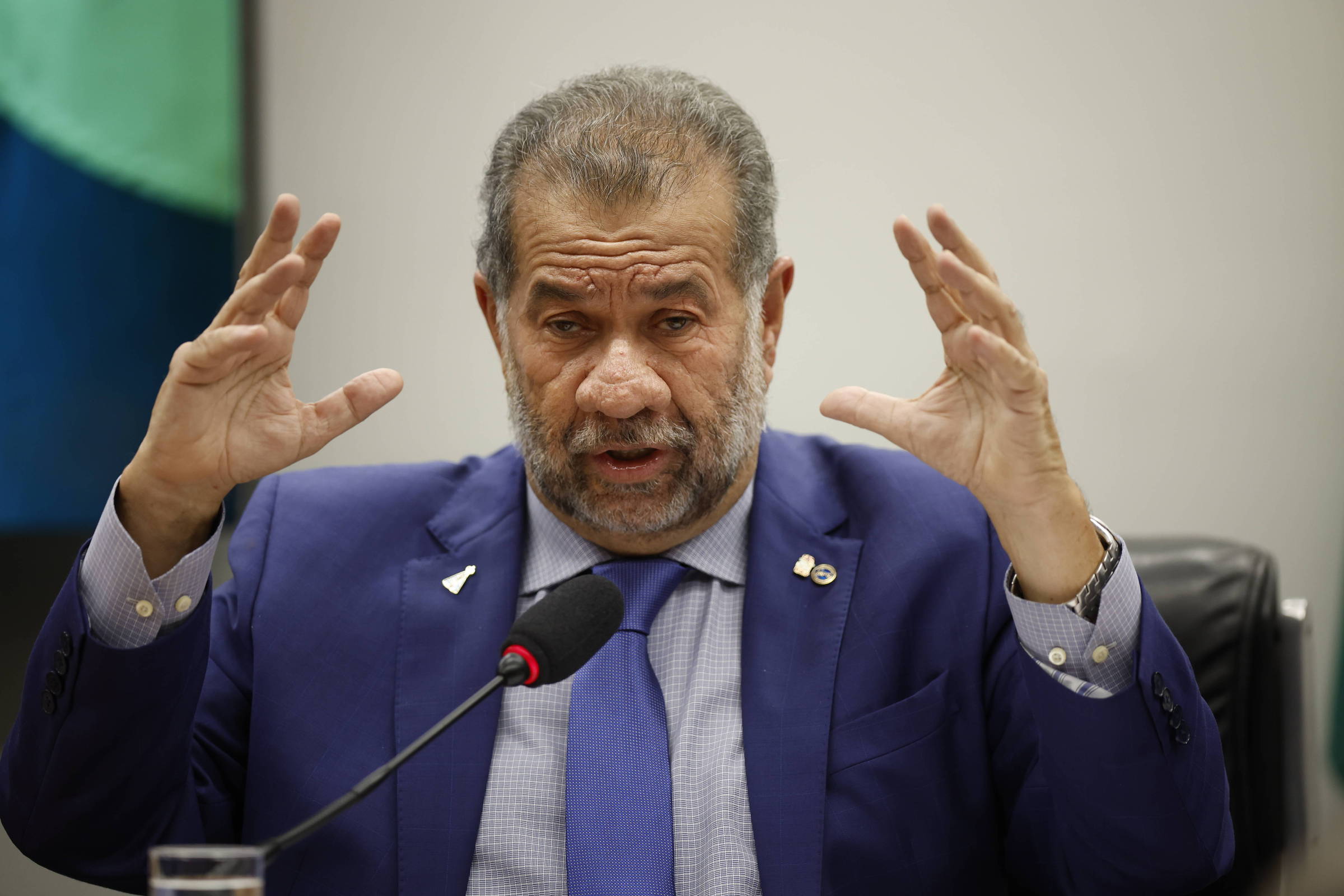 Com saída de Lupi, governo Lula soma 11 trocas de ministro; veja casos