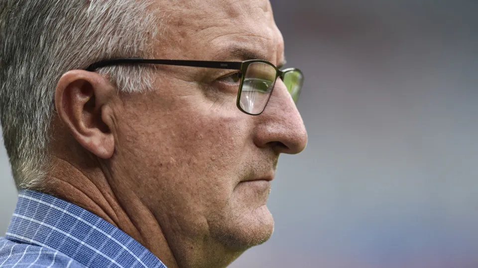 Dorival dá 4 dicas de melhorias no Corinthians antes de sequência decisiva